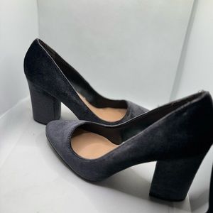 Grey Heel